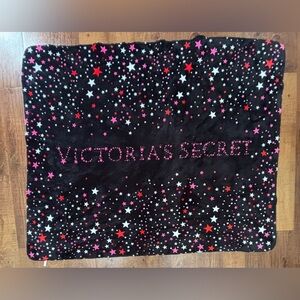 Victoria’s Secret Star graphic printed fleece & Sherpa blanket